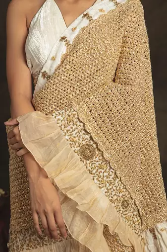Siya White Saree Set