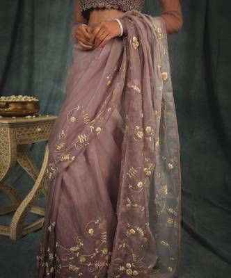 Queen Purple Saree Set 4
