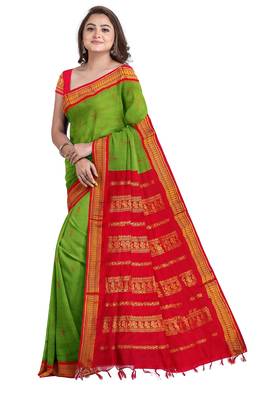 Green Pure Cotton Gadwal Handloom Saree 4