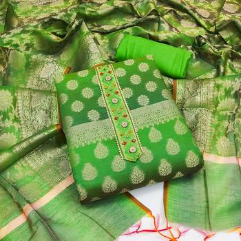 Parrot-Green Zari Woven Banarasi Salwar 1