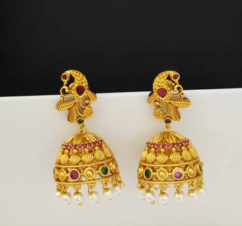Gold emerald   jhumkas 3