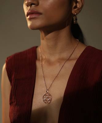 Flanuer Pendant 1