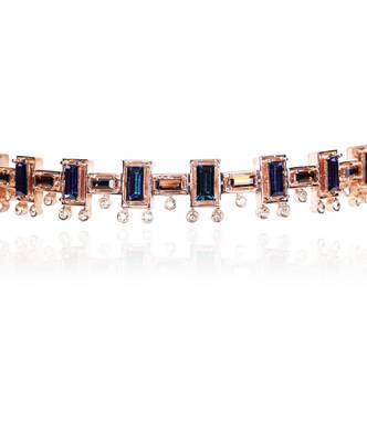 Blue In Rosegoldchoker 1