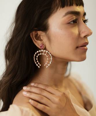Red EARRING 2