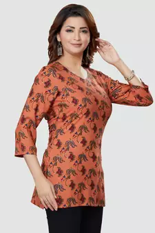 Coral printed rayon short-kurtis
