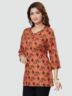 Coral printed rayon short-kurtis 4