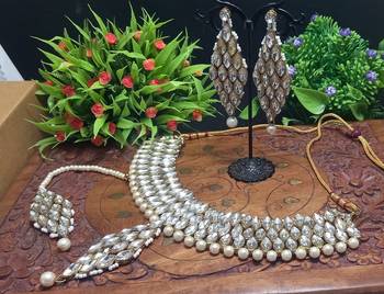 White necklaces 3