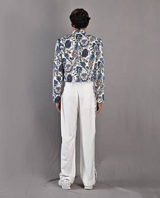 Blue & White Dermot 3