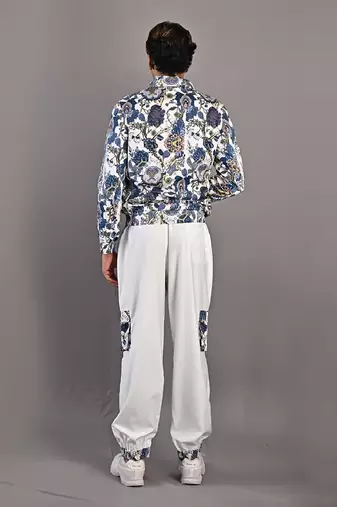 Blue & White Florian