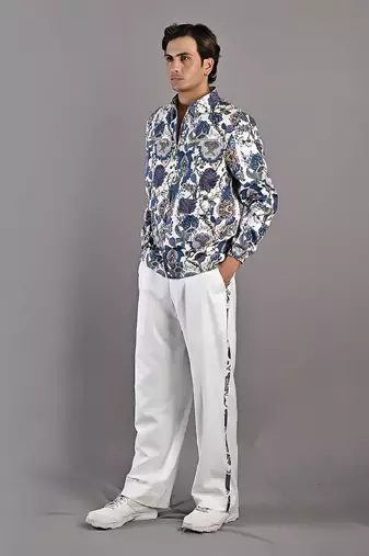 Blue & White Jacek