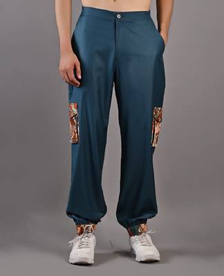 Maroon & Teal Green Vivendel 4
