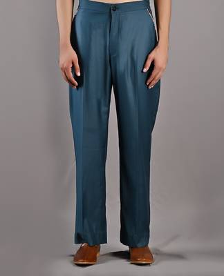 Maroon & Teal Green Ren 5