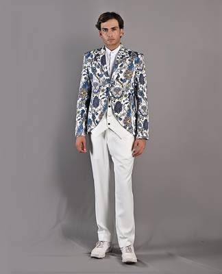 Blue & White Gwyn 1