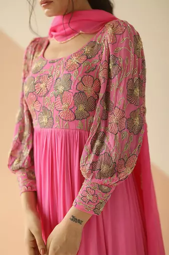 Bubble Pink Heavy Yoke Bell Sleeve Jaal Anarkali With Border Dupatta