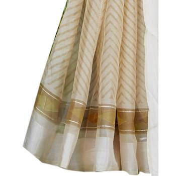 Beige printed organza saree with blouse 3