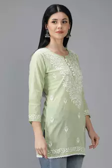 Green embroidered cotton short-kurtis