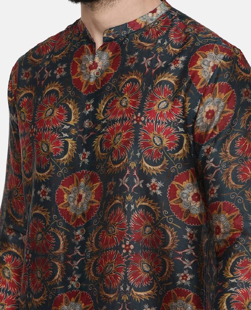 Classic Linen Bemberg Geometric Print