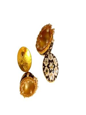 Gold Plated Designer Black Traditional Jhumki Earrings 3