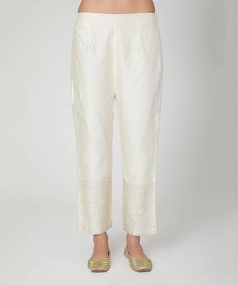 White Straight Kurta With Trouser And Dupatta 3