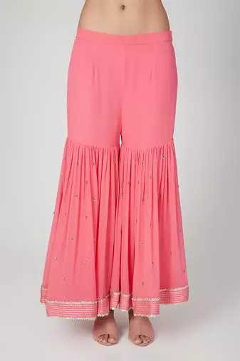 Fuchisa Kurta With Sharara Set