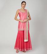 Fuchisa Kurta With Sharara Set