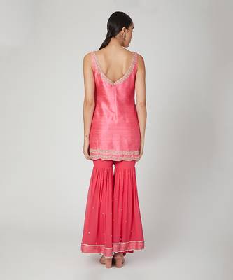 Fuchisa Kurta With Sharara Set 6