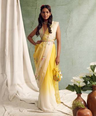 Ombre Saree With Blouse And Belt 1