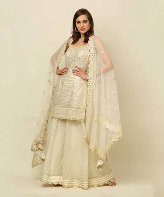 Ivory Kurta Sharara And Dupatta 9