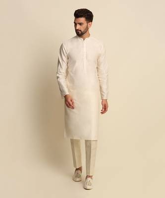 Off White Embroidered Sherwani 1