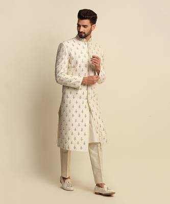 Off White Embroidered Sherwani 8