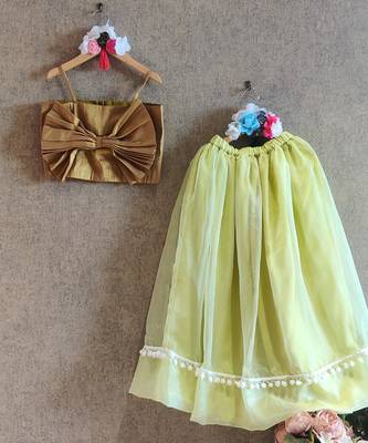 Green Ghaghra With Gold Bow Top 1