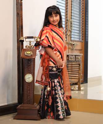 For Girl KneeLength Kurta and Bottom 5