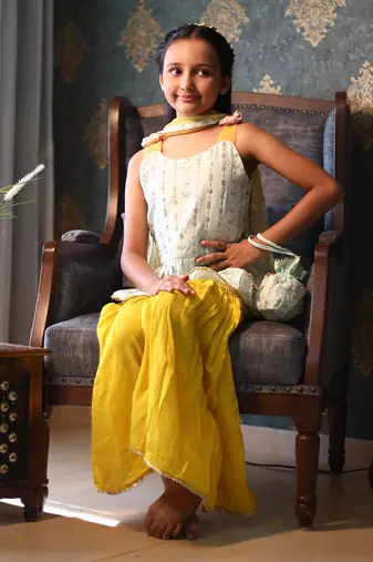 For Girl Short Kurta and Bottom