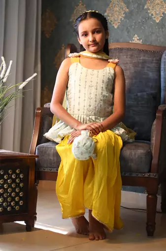 For Girl Short Kurta and Bottom