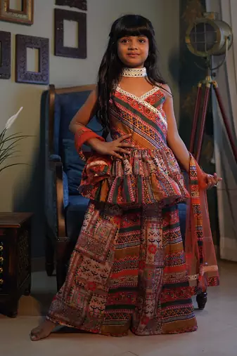 For Girl Short Kurta and Bottom