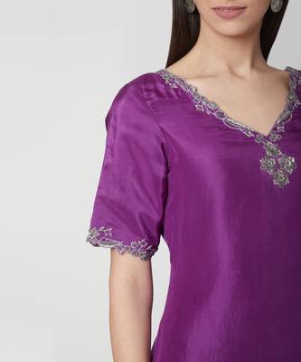  Purple embroidered Short Kurta with dhoti and dupatta 3
