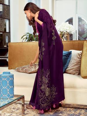 SAREE MALL Women's Silk Blend Purple Embellished Celebrity Saree With Blouse Piece 1