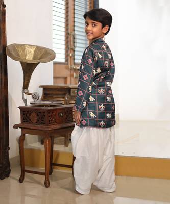 Elephant Print Kurta with Patiala Salwar 4
