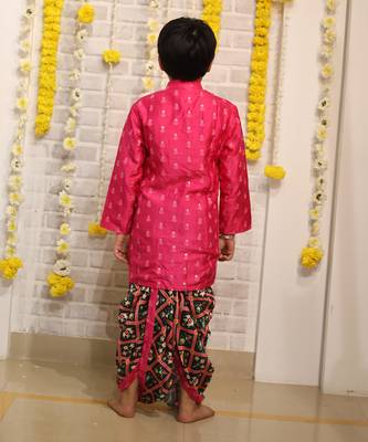 Pink Embroidered Kurta with Green Dhoti 4