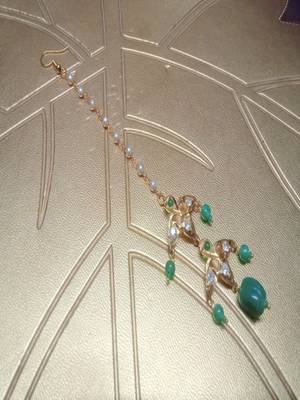 Gold Plated Designer Green Traditional Maang Tikka 2
