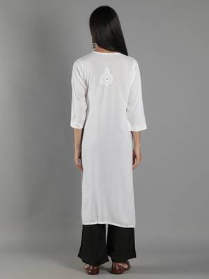 Hand Embroidered Lucknowi Chikankari White Cotton Kurta with Mukaish Work 2