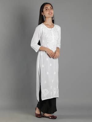 Hand Embroidered Lucknowi Chikankari White Cotton Kurta with Mukaish Work 3