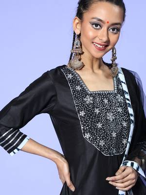 Indo Era Black Tie & Dye A-Line Kurta Palazzo With Dupatta Set 5