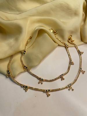 Gold anklets 1
