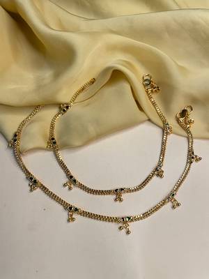 Gold anklets 2