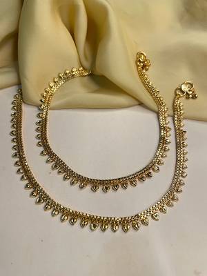 Gold anklets 2