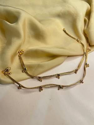 Gold anklets 1
