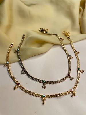 Gold anklets 1
