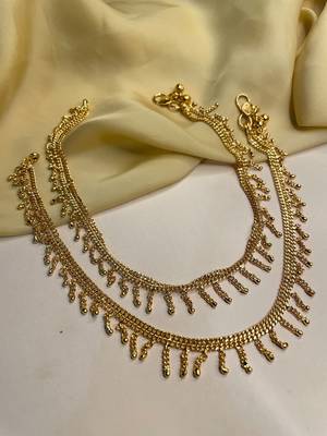 Gold anklets 1