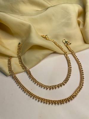 Gold anklets 1